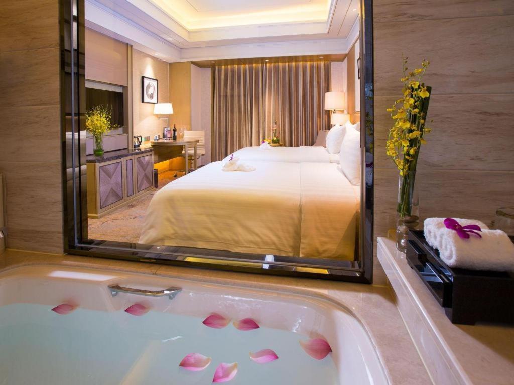 New Century Grand Hotel Hangzhou Zheshang Εξωτερικό φωτογραφία